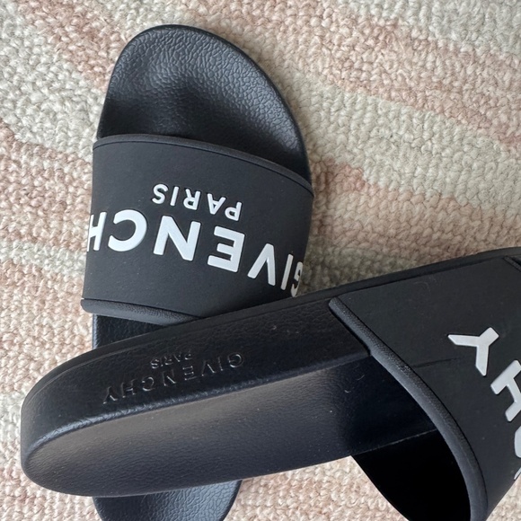 Givenchy pool slides - Picture 2 of 5